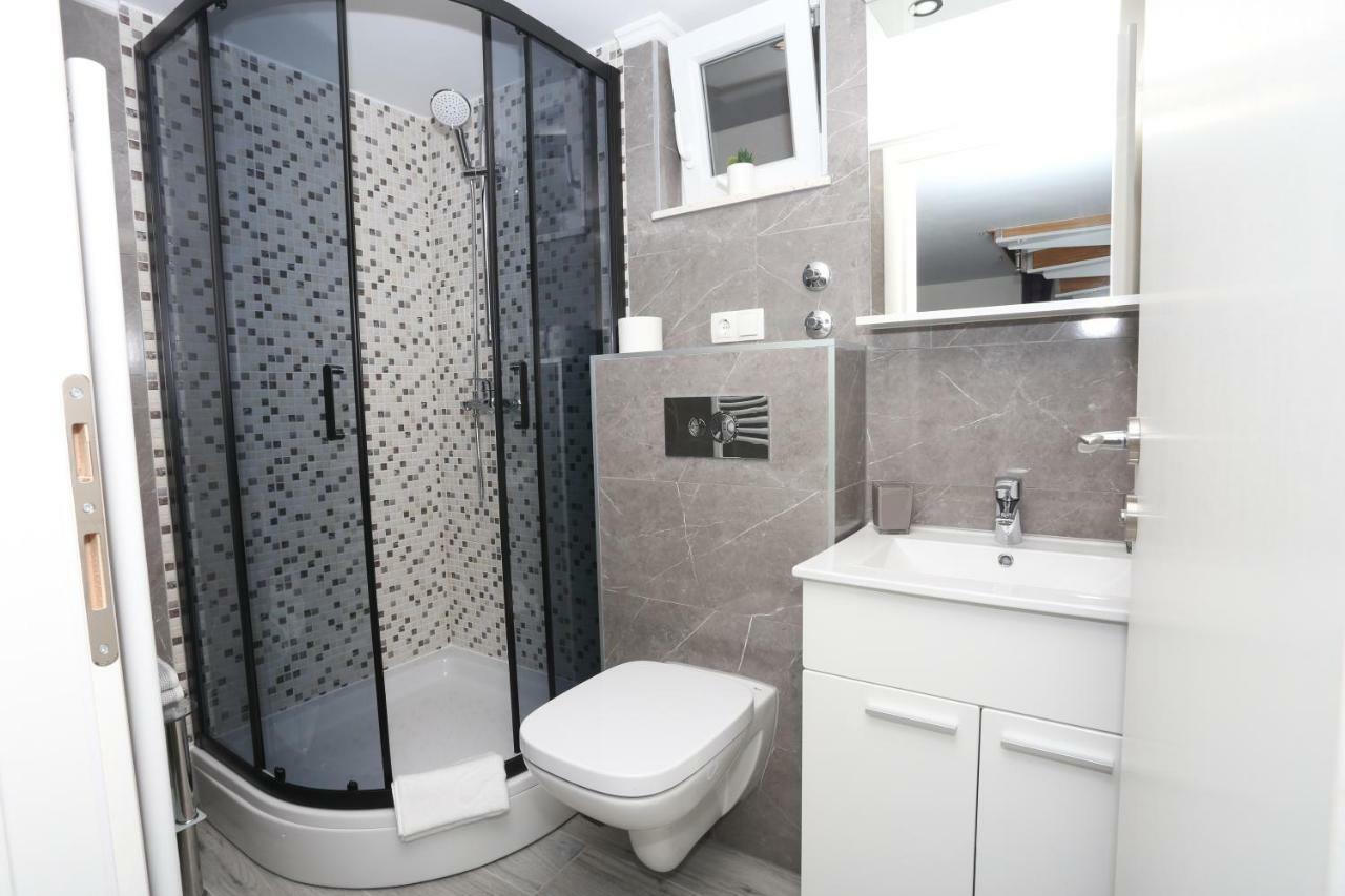 Apartman Kristian Trogir Exterior photo